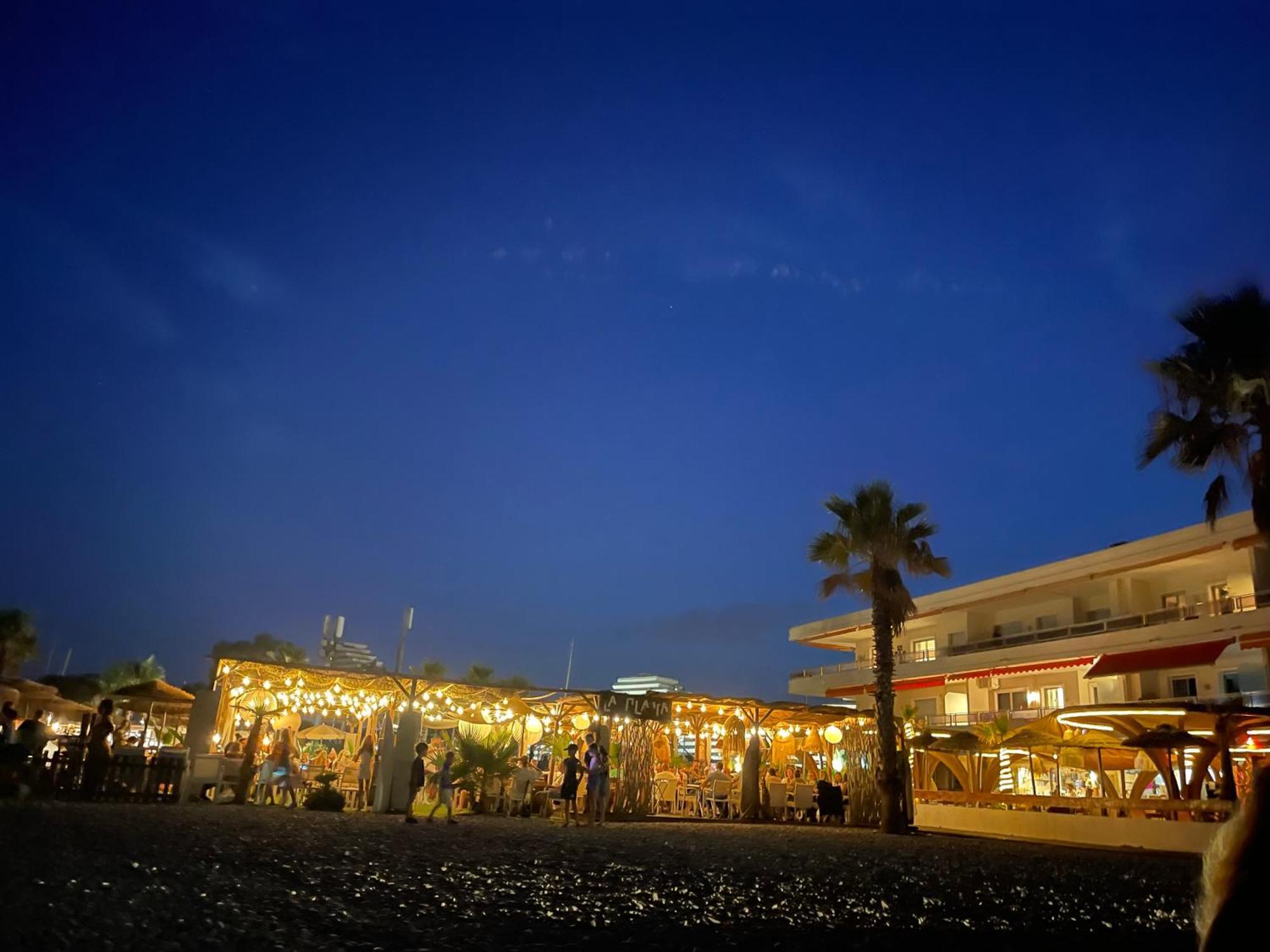 Villeneuve Loubet Plage- Entre Nice Et Cannes Exterior foto
